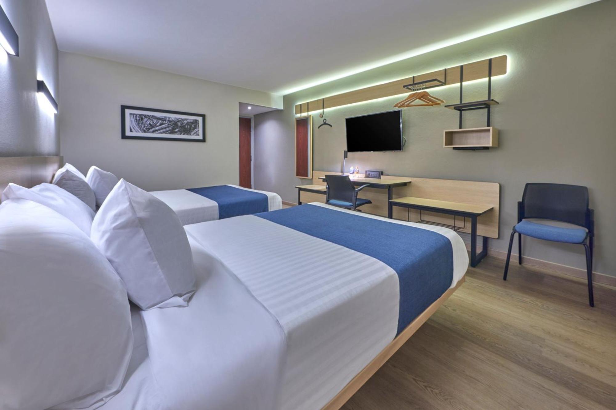 City Express By Marriott Плая дел Кармен Екстериор снимка